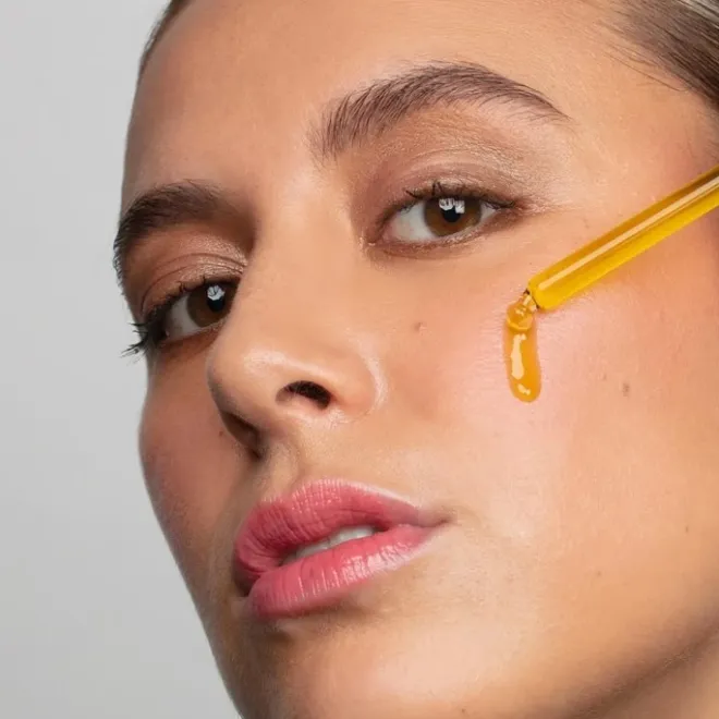 Soin Jour & Nuit|Soin Naturel & Ecoresponsable>Antipodes Divine                Huile de Rose Musquée & Huile d'avocat Bio