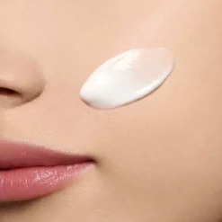 Soin Spécifique Visage|Soin Naturel & Ecoresponsable>CLARINS Bright Plus                Emulsion Hydratante Anti-taches