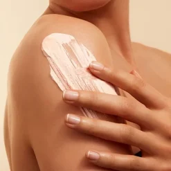 Gommage & Bain>CLARINS Gommage Exfoliant Peau Neuve                Gommage Corps