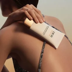 Après-Soleil>DIOR Solar                Le Baume Après-Soleil Soin Après Soleil Hydratant et Rafraîchissant