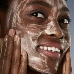 Nettoyant Visage><noscript><img width=