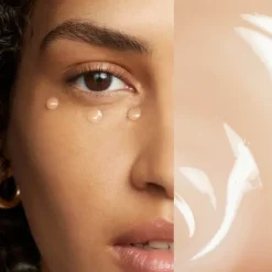 Soin Yeux & Lèvres><noscript><img width=