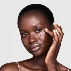 Soin Yeux & Lèvres>ESTEE LAUDER DayWear                Gel Crème Contour des Yeux Rafraîchissant Anti-Oxydant et Hydratant