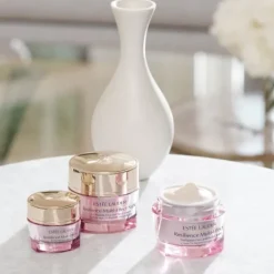 Soin Cou & Décolleté|Soin De Jour><noscript><img width=