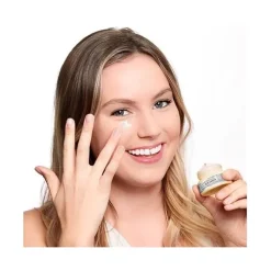 Soin Yeux & Lèvres><noscript><img width=