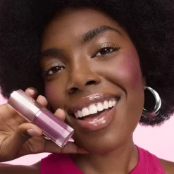 Blush><noscript><img width=