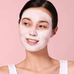 Masque><noscript><img width=