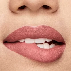 Rouge À Lèvres & Laque><noscript><img width=