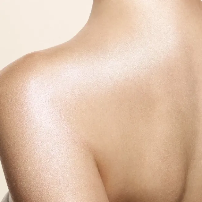 Gamme Complémentaire Parfumée>VALENTINO Born In Roma Crème Hydratante Parfumée Texture Gel Effet Nacré